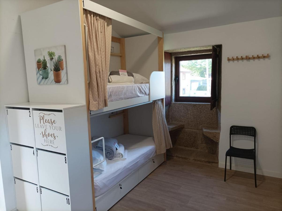 Albergue Aldea Da Pedreira Teo Zewnętrze zdjęcie